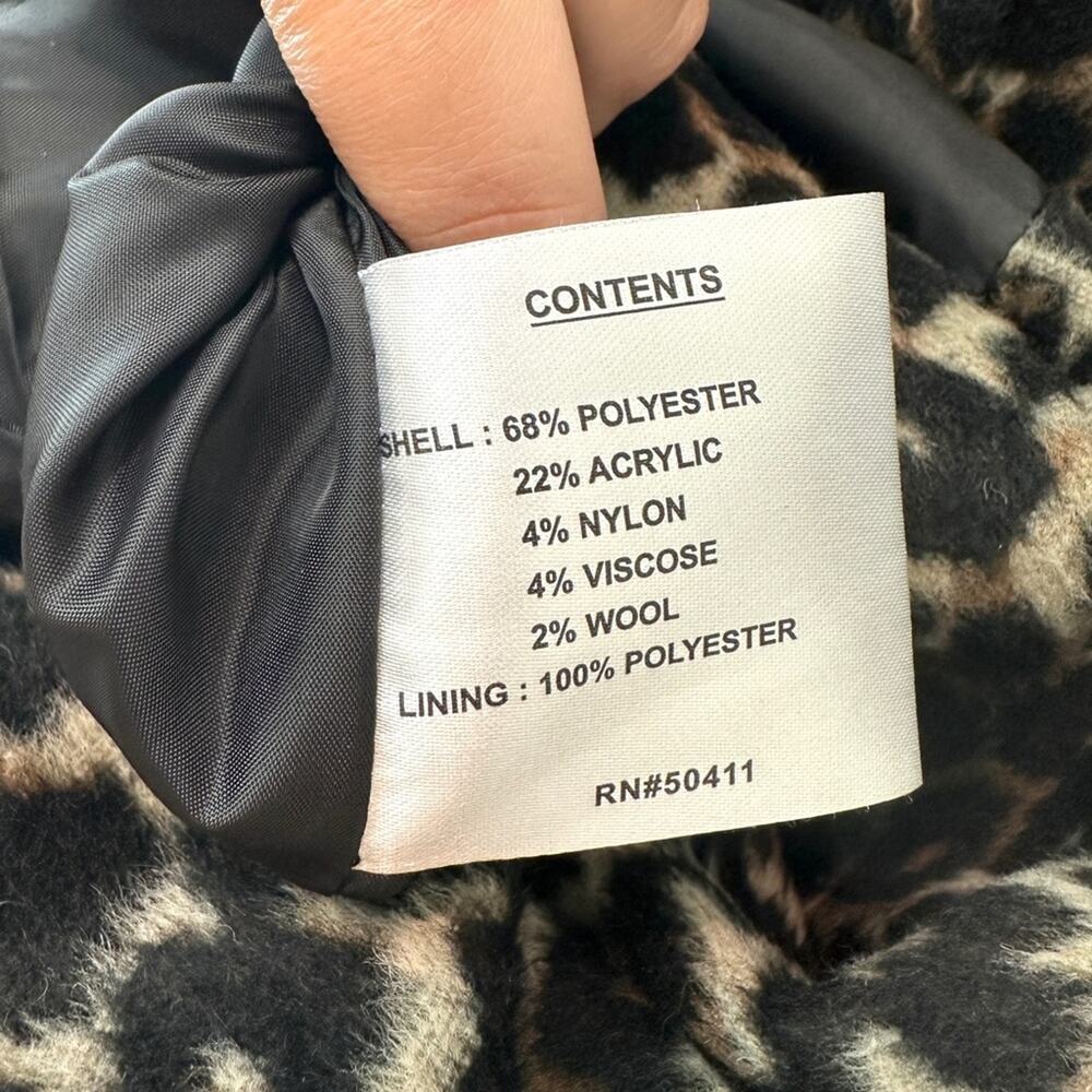 NINE WEST | Leopard Print Animal Faux Fur Zip Coat | Medium - Picture 7 of 8